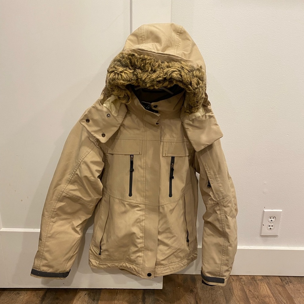 Women’s Columbia coat